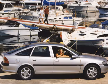 Opel Vectra CD Hatchback (B) '10.1995–11.1998