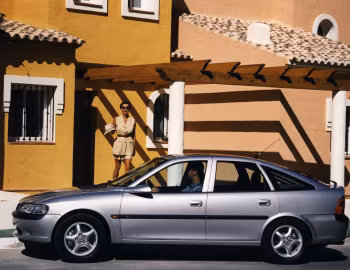 Opel Vectra CD Hatchback (B) '10.1995–11.1998