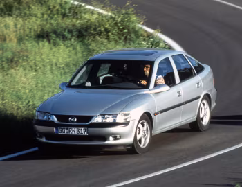 Opel Vectra CD Hatchback (B) '10.1995–11.1998