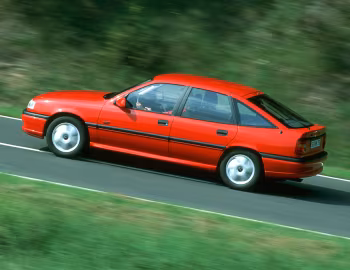 Opel Vectra GT Hatchback (A) '09.1992–02.1994