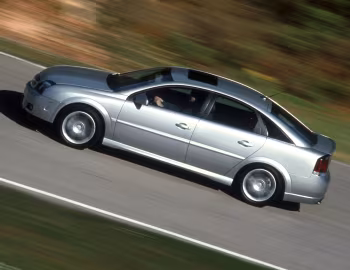 Opel Vectra GTS (C) '2002–05