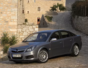 Opel Vectra GTS (C) '2005–08