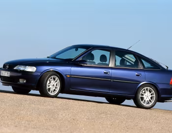 Opel Vectra Sport Hatchback (B) '01.1997–11.1998