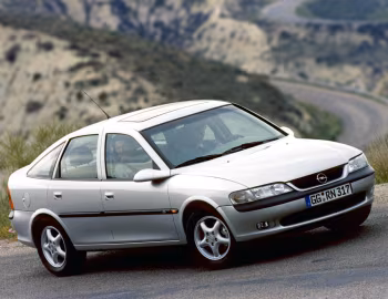 Opel Vectra CD Hatchback (B) '10.1995–11.1998