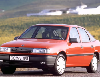 Opel Vectra GL Hatchback (A) '1989–92