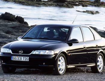 Opel Vectra Hatchback (B) '1999–2002