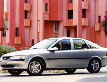 Opel Vectra CD Hatchback (B) '10.1995–11.1998