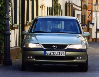 Opel Vectra CD Hatchback (B) '10.1995–11.1998