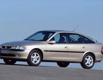 Opel Vectra CD Hatchback (B) '10.1995–11.1998