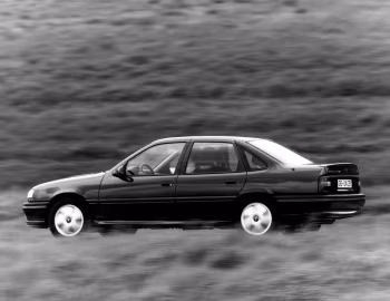 Opel Vectra GT Sedan (A) '1992–94