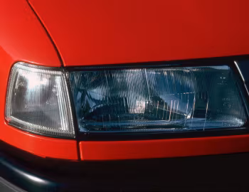 Opel Vectra Sedan (A) '1988–92