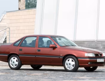Opel Vectra 2.0i CDX Sedan (A) '03.1994–07.1995