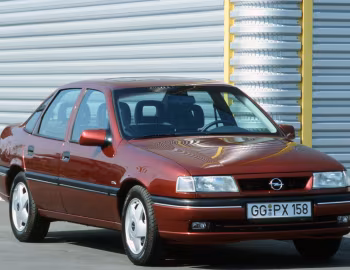 Opel Vectra 2.0i CDX Sedan (A) '03.1994–07.1995