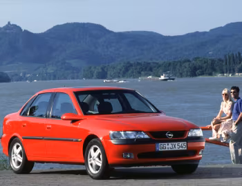 Opel Vectra 2.5 V6 CD Sedan (B) '10.1995–11.1998