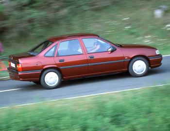 Opel Vectra 1.8i GL Sedan (A) '1992–95