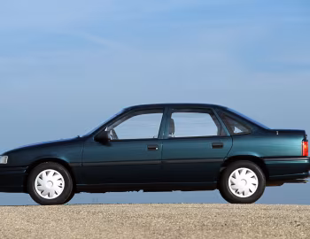 Opel Vectra 1.6i Eco Sedan (A) '08–10.1993
