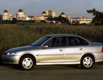 Opel Vectra Sedan (B) '1999–2002