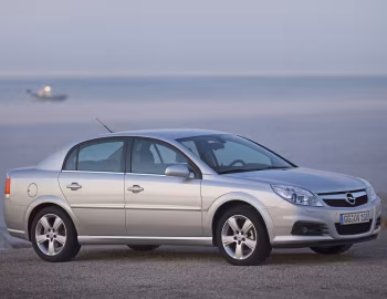 Opel Vectra Sedan (C) '2005–08