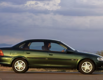 Opel Vectra CDX Sedan (B) '10.1995–11.1998