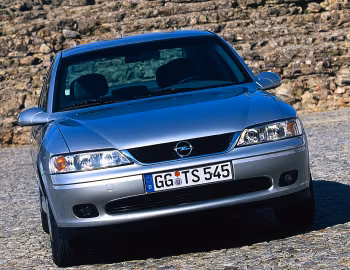 Opel Vectra Sedan (B) '1999–2002