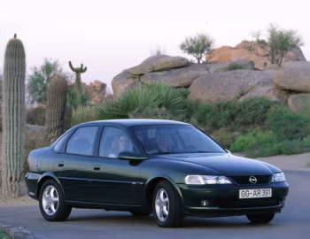 Opel Vectra CDX Sedan (B) '10.1995–11.1998