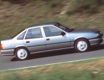 Opel Vectra CD Sedan (A) '1992–94