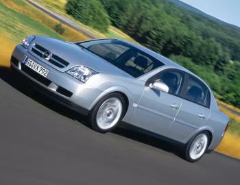 Opel Vectra Sedan 2.2 (C) '12.2003–06.2005