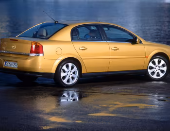 Opel Vectra Sedan 2.2 (C) '04.2002–03.2004