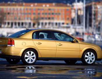 Opel Vectra Sedan 2.2 (C) '04.2002–03.2004