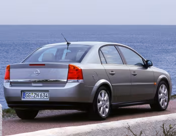 Opel Vectra Sedan 2.2 DTI (C) '04.2002–11.2004