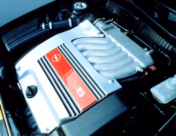 Bajo el capó Opel Vectra V6 Sedan (A) '1993–95