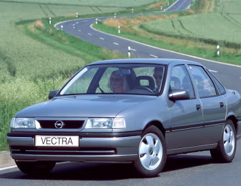 Opel Vectra V6 Sedan (A) '1993–95