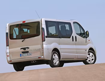 Opel Vivaro '2001–06