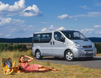Opel Vivaro Business 1.9 DI '2002–06