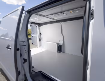 Ambos Opel Vivaro Cargo L3 [Worldwide] '2024–pr.