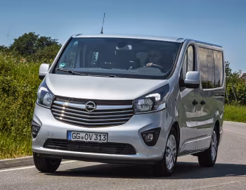 Opel Vivaro Combi+ '2017–19