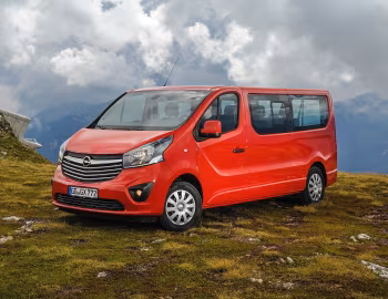Opel Vivaro Combi BiTurbo mit langem Radstand '2014–19