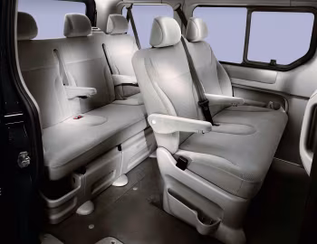 Interior Opel Vivaro Tour '04.2001–06