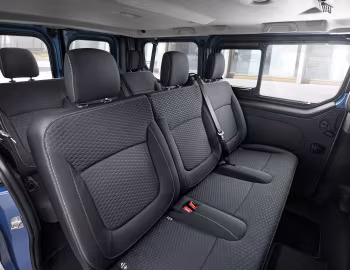 Interior Opel Vivaro Tourer BiTurbo '2015–17
