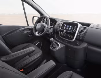 Interior Opel Vivaro Tourer BiTurbo '2017–19
