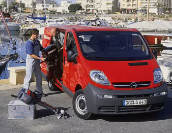 Opel Vivaro 2700 1.9 DI Life Kastenwagen '03.2001–08.2006