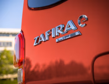 Opel Zafira-e Life Large [Worldwide] '2020–23