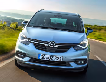 Opel Zafira '2016–19