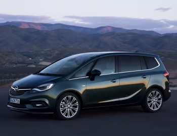 Opel Zafira '2016–19