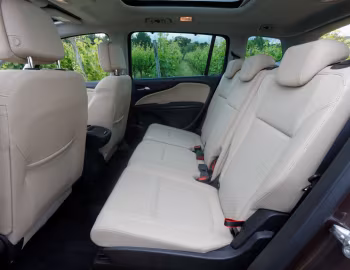 Interior Opel Zafira '2016–19