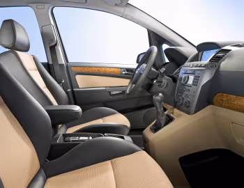 Interior Opel Zafira (B) '2005–08