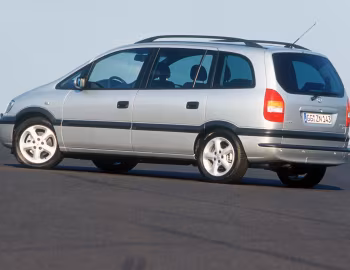 Opel Zafira 2.2 (A) '10.2000–03