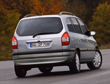 Opel Zafira 2.2 DTI (A) '2003–05