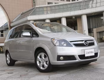 Opel Zafira 2.2 Sport [Japan] (B) '01–12.2006