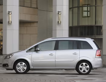 Opel Zafira 2.2 Sport [Japan] (B) '01–12.2006